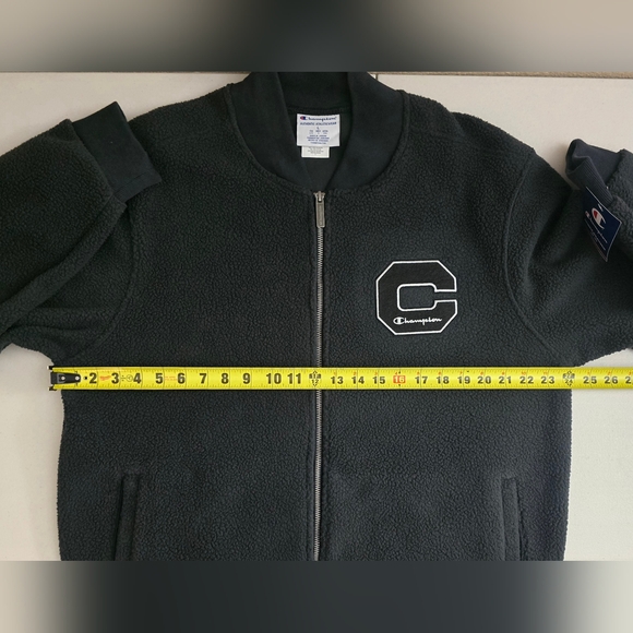 Champion Sherpa Jacket - Picture 10 of 13